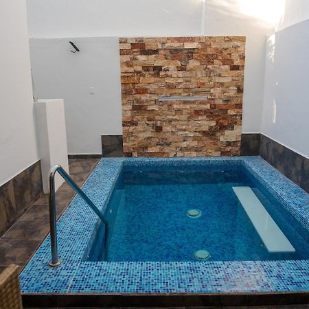 2Br-3Ba Condo Block From Beach W Rooftop Jacuzzi Mazatlán Exterior foto